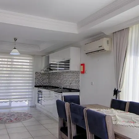 ölüdeniz Ovacıkta 5 Yatak Odalı, 12 Kişilik , Müstakil Havuzlu 2