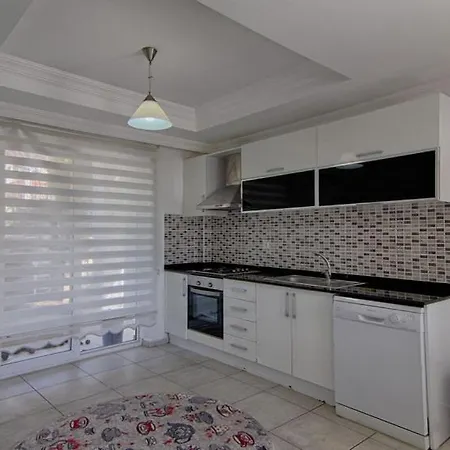ölüdeniz Ovacıkta 5 Yatak Odalı, 12 Kişilik , Müstakil Havuzlu 2 Villa Fethiye