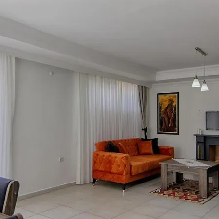 Oludeniz Ovacikta 5 Yatak Odali, 12 Kisilik , Mustakil Havuzlu 2 Villa